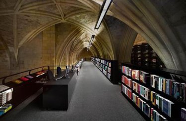 Library_02.jpg